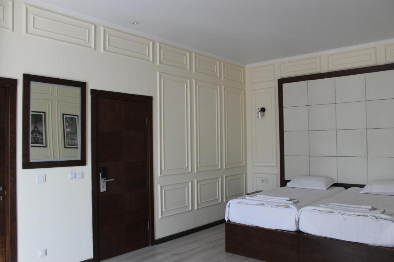 Sk Hotel Bishkek Exterior photo