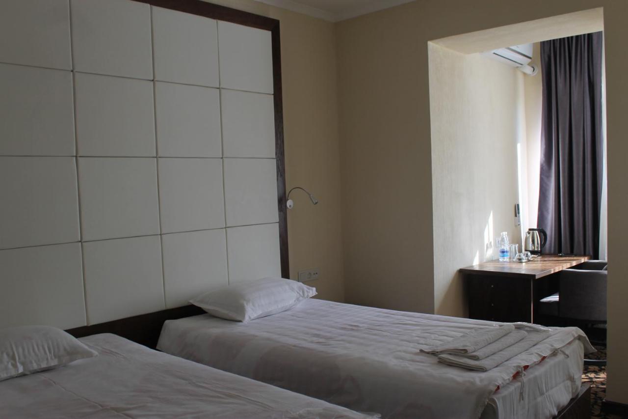 Sk Hotel Bishkek Exterior photo