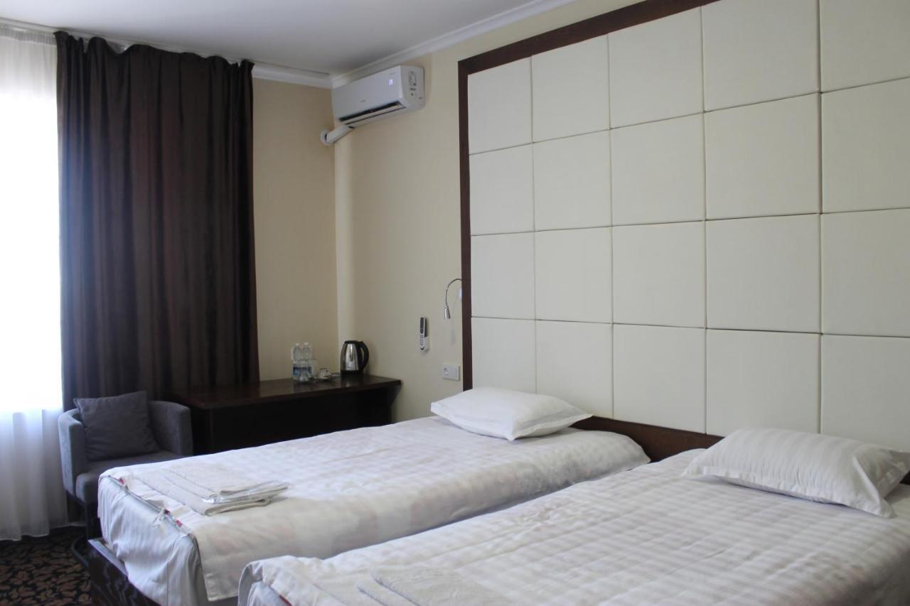 Sk Hotel Bishkek Exterior photo